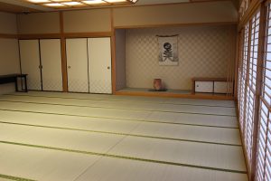 6階宴会場畳の張り替え